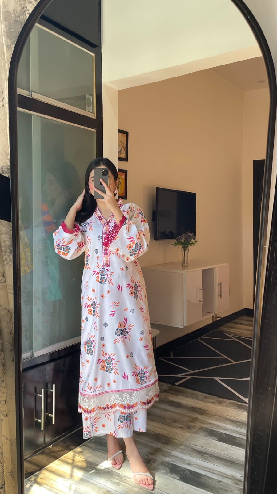 P R E M I U M C O L L E C T I O N *GULZAR EMBROIDERY 2PC Comfit Wears