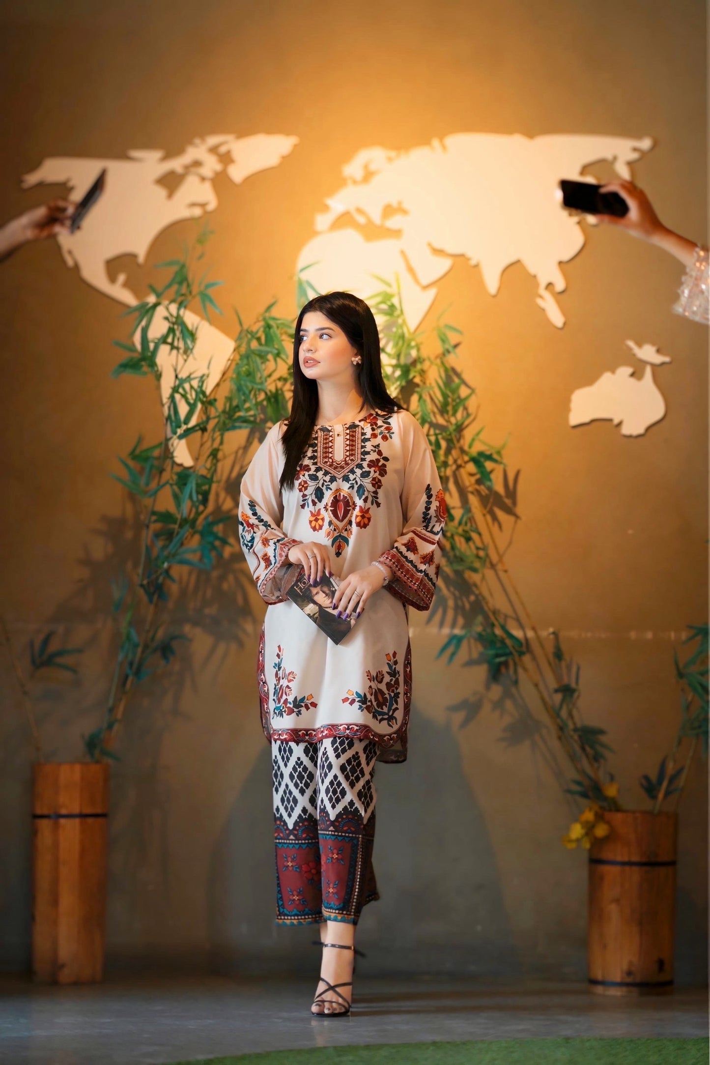 MEERUB DIGITAL PRINTED 2PC Comfit Wears