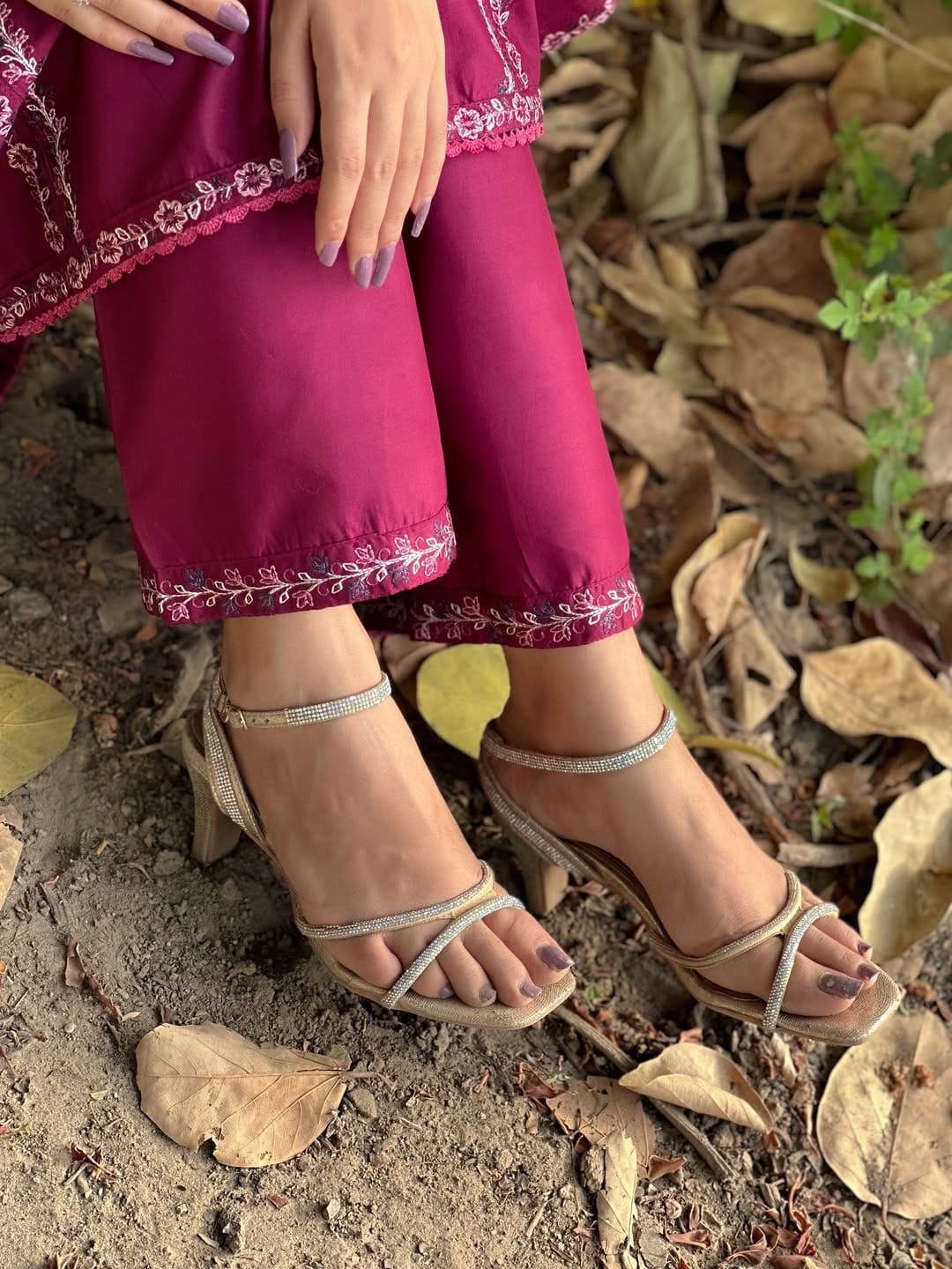 HEAVY EMBROIDERY PURE LAWN 2PC Comfit Wears