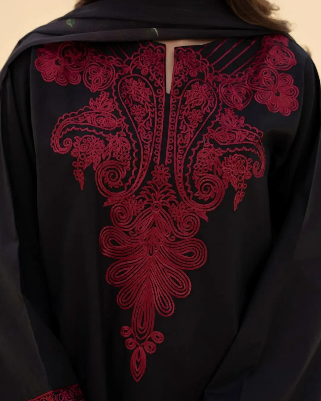 *MAHI-NOOR EMBROIDERY 3PC* Comfit Wears