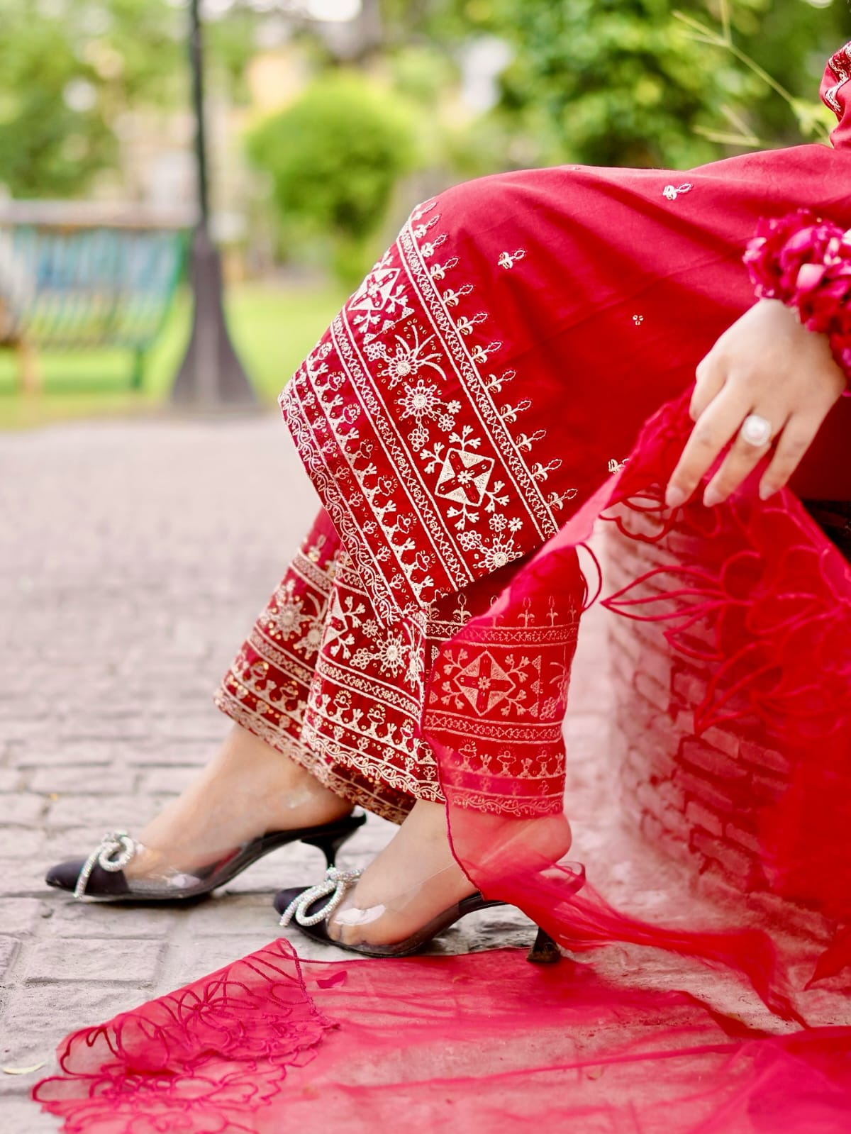ZAREEN 3PC - EMBROIDERED LAWN DRESS Comfit Wears