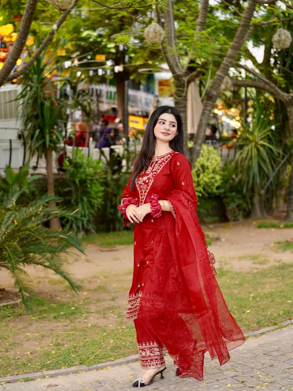 ZAREEN 3PC - EMBROIDERED LAWN DRESS Comfit Wears