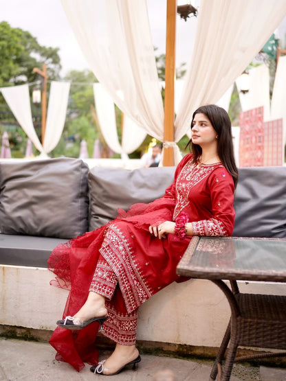 ZAREEN 3PC - EMBROIDERED LAWN DRESS Comfit Wears