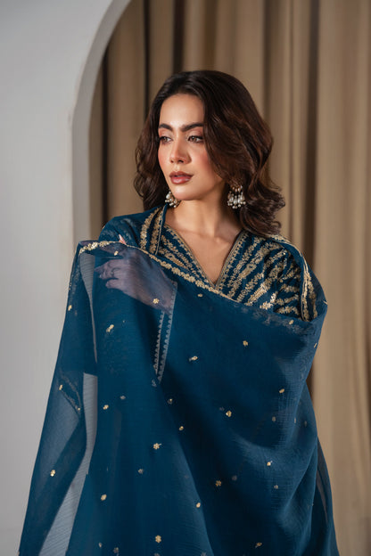 ZINC PEACOCK EMBROIDERED 3PC Comfit Wears