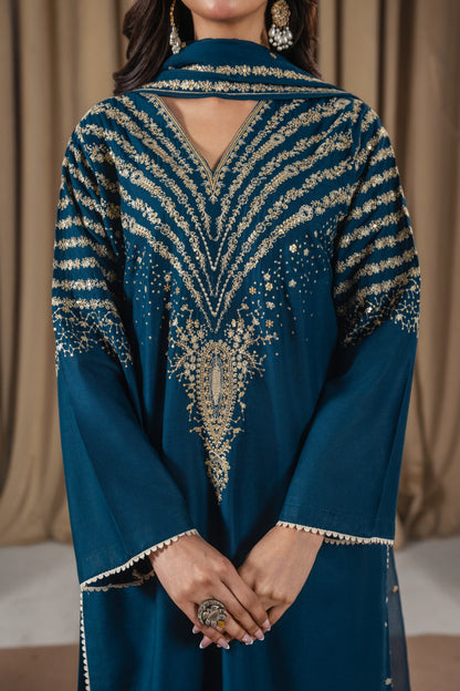 ZINC PEACOCK EMBROIDERED 3PC Comfit Wears