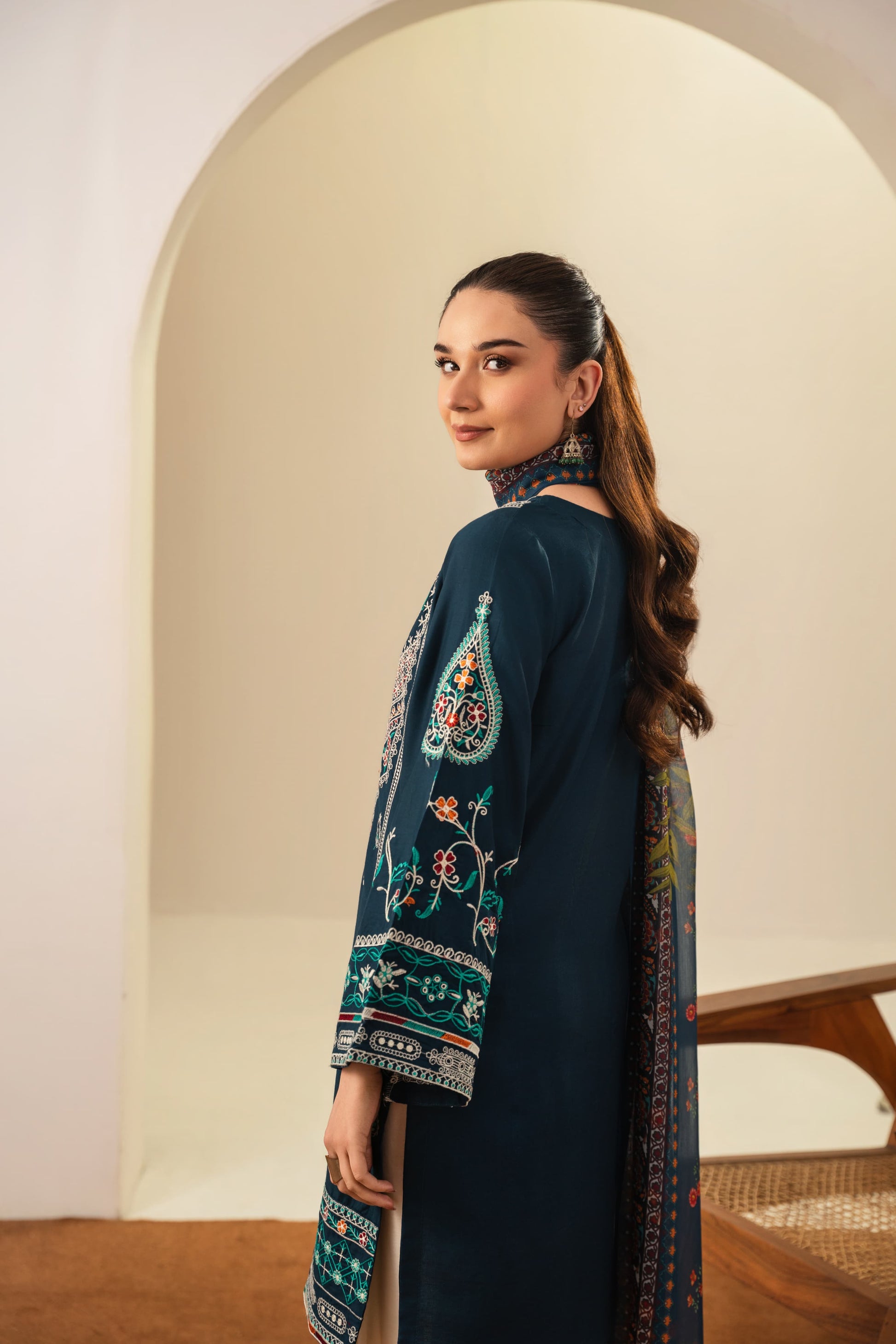 SAJJAL EMBROIDERED 3PC (FARSHI) Raj Kumari Collections