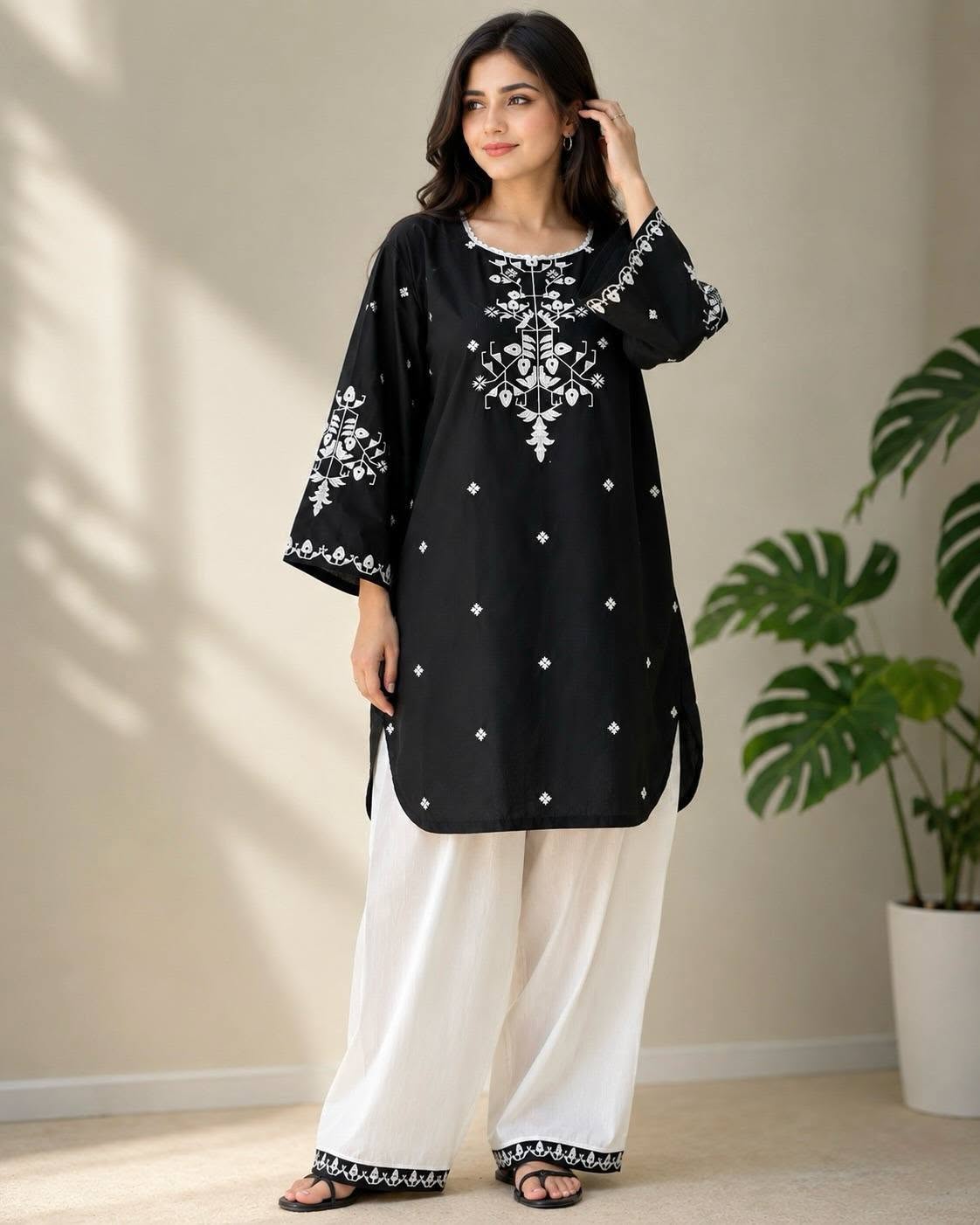LAAJ EMBROIDERY 2PC (FARSHI)