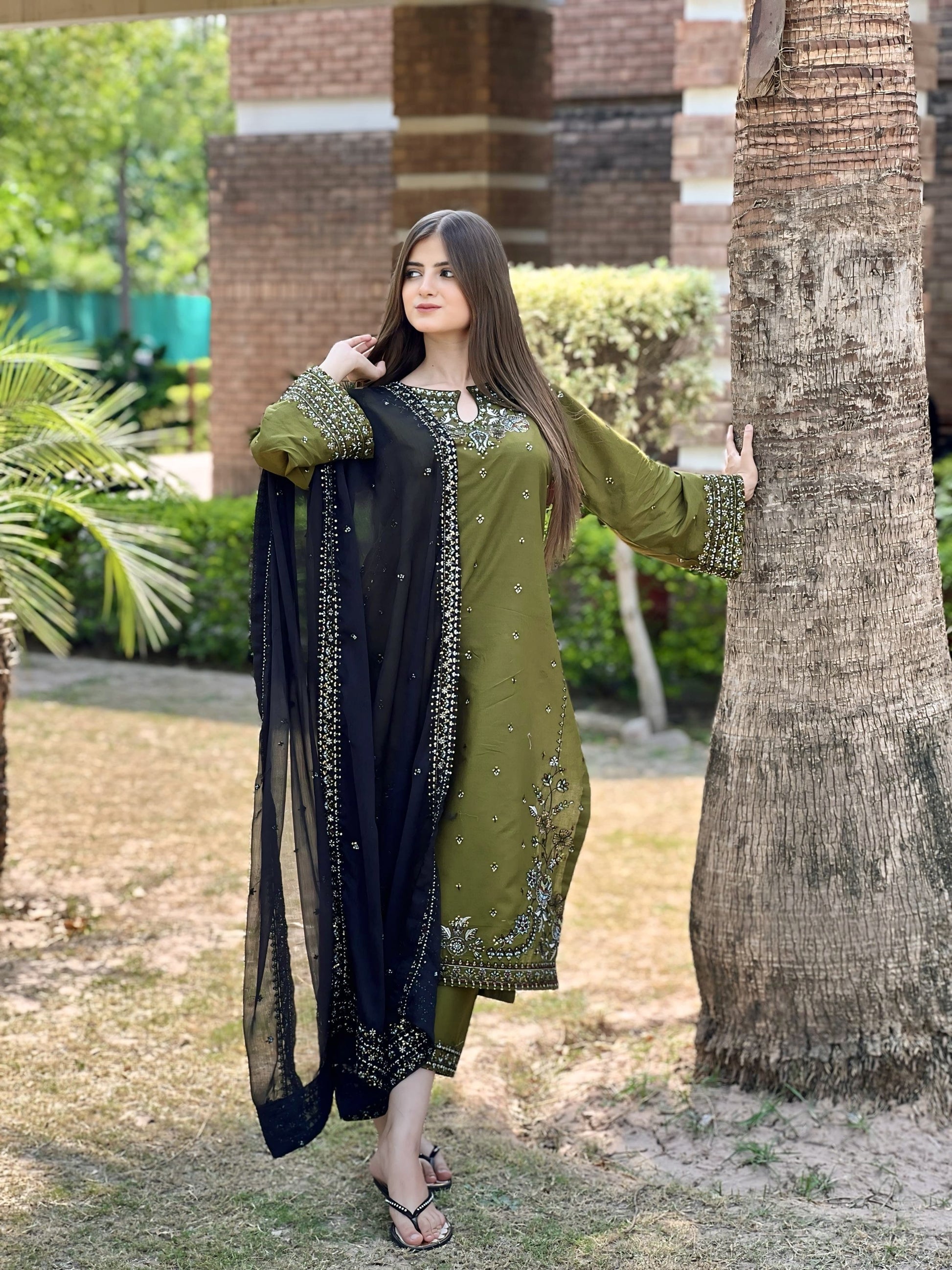 MAYAL EMBROIDERY 3PC Comfit Wears