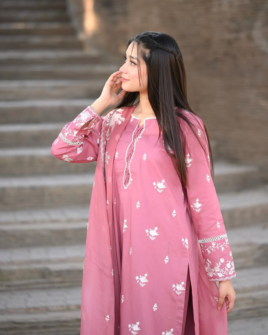 NAZNEEN EMBROIDERY 3PC Comfit Wears