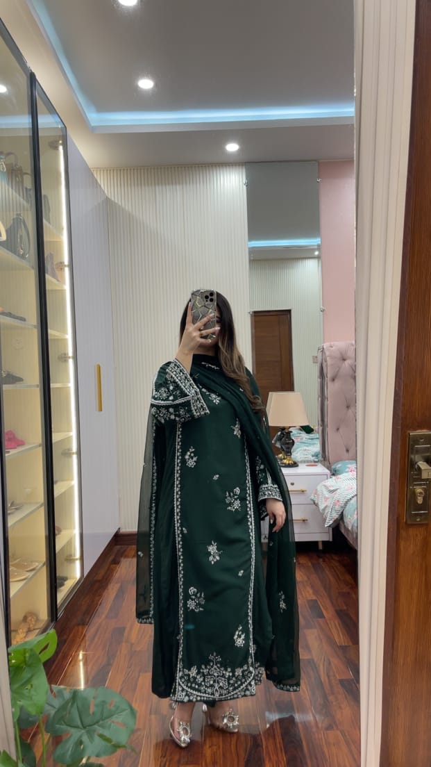 GRACE EMBROIDERY 3PC Comfit Wears