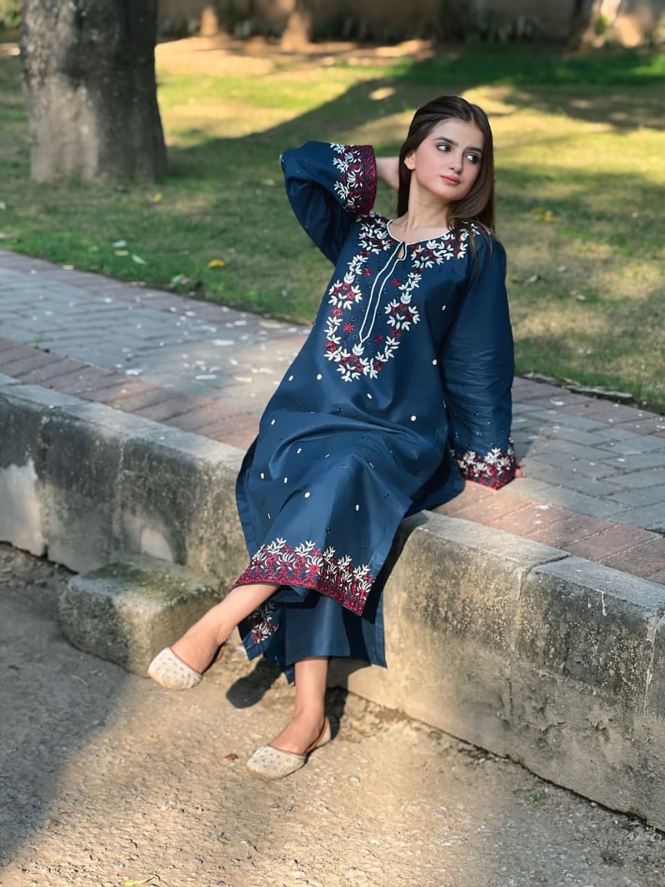 HEER EMBROIDERY 2PC Comfit Wears