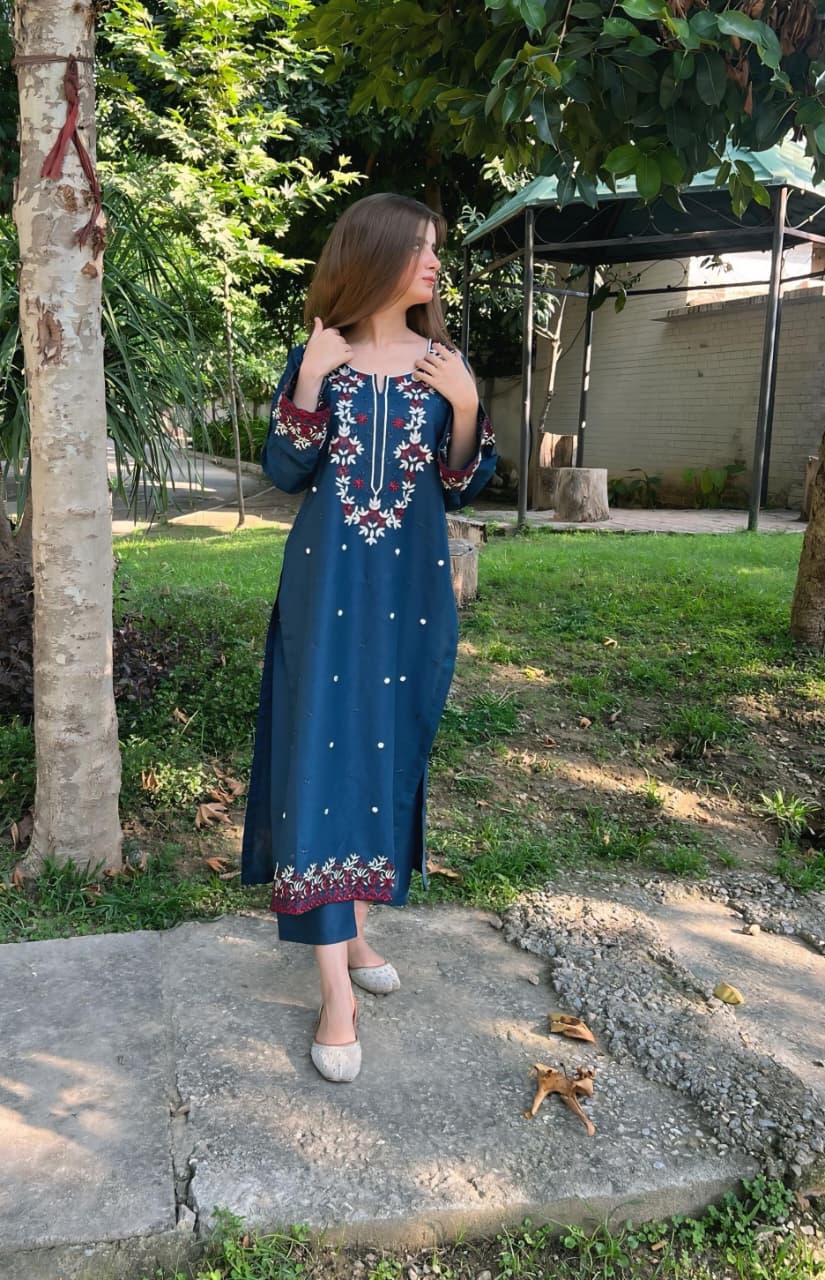 HEER EMBROIDERY 2PC Comfit Wears