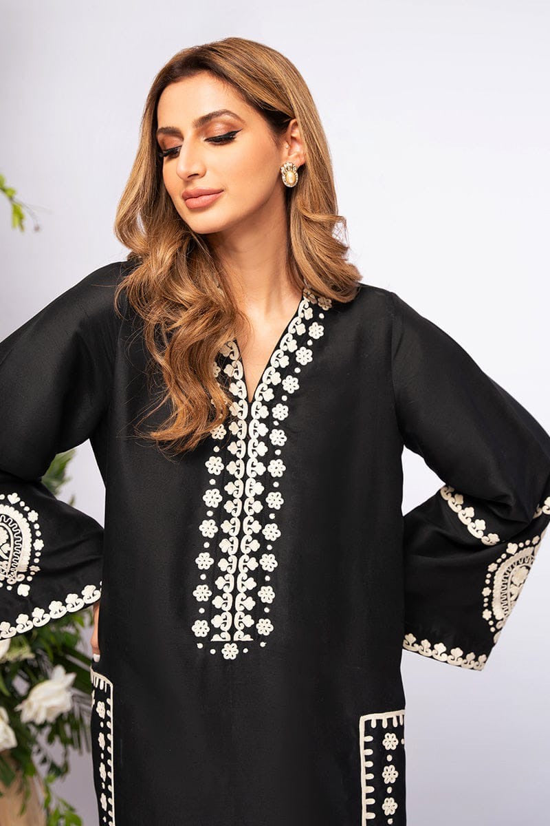 BLACK SPARKLE EMBROIDERY 2PC Comfit Wears