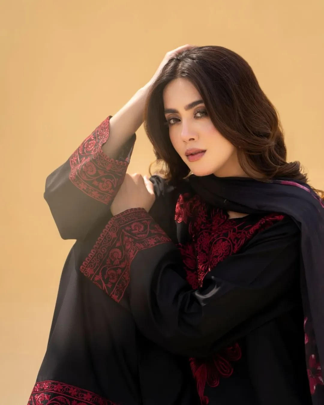 *MAHI-NOOR EMBROIDERY 3PC* Comfit Wears